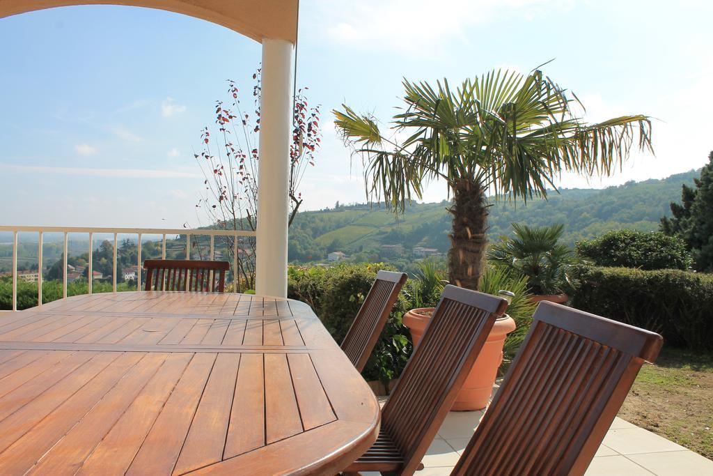 Wine Passion Panoramic Hotel Chavanay ภายนอก รูปภาพ